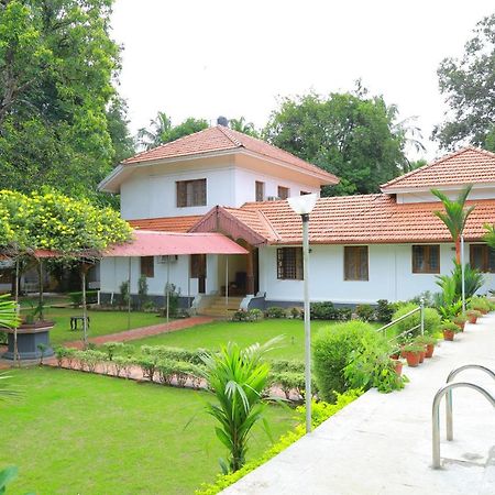 Ayuryogashram Heritage Thrissur Eksteriør bilde